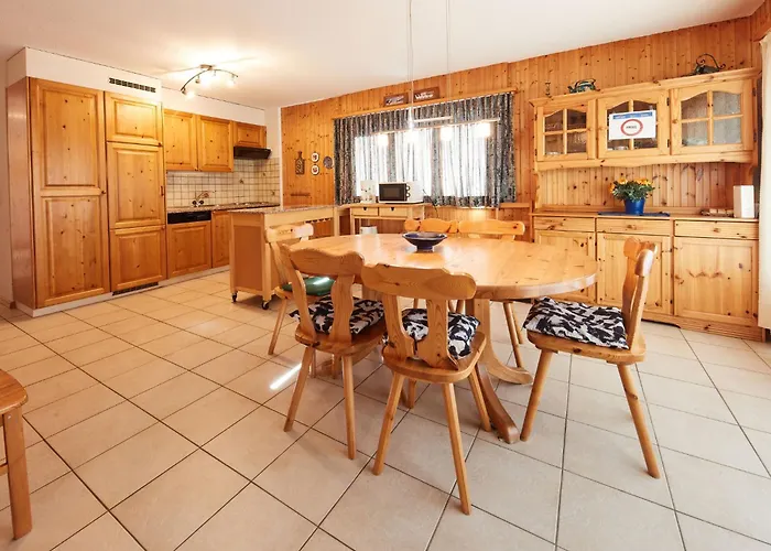 Grand Vue By Interhome レ・コロン